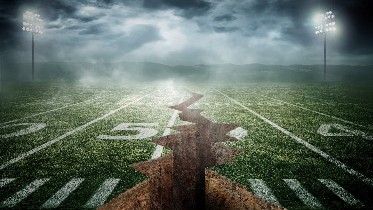 A high school football star's rape case is dividing an entire town